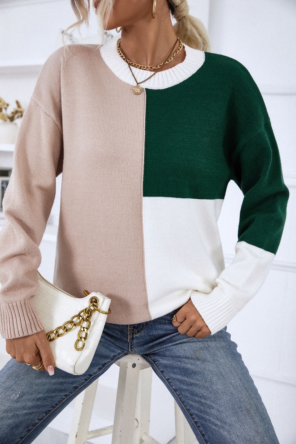 Contrast Ribbed Trim Round Neck Sweater