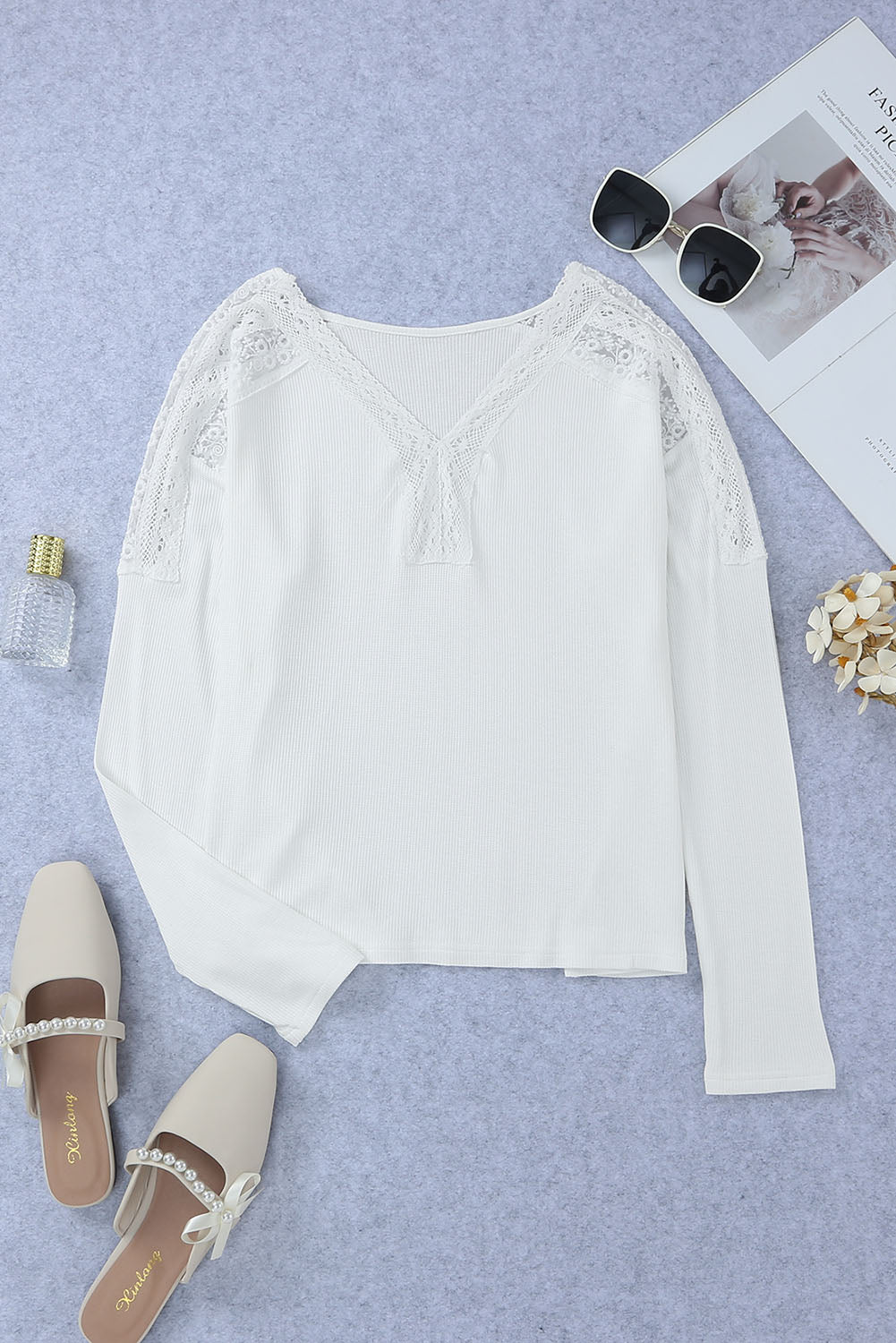 Ribbed V-Neck Spliced Lace Top