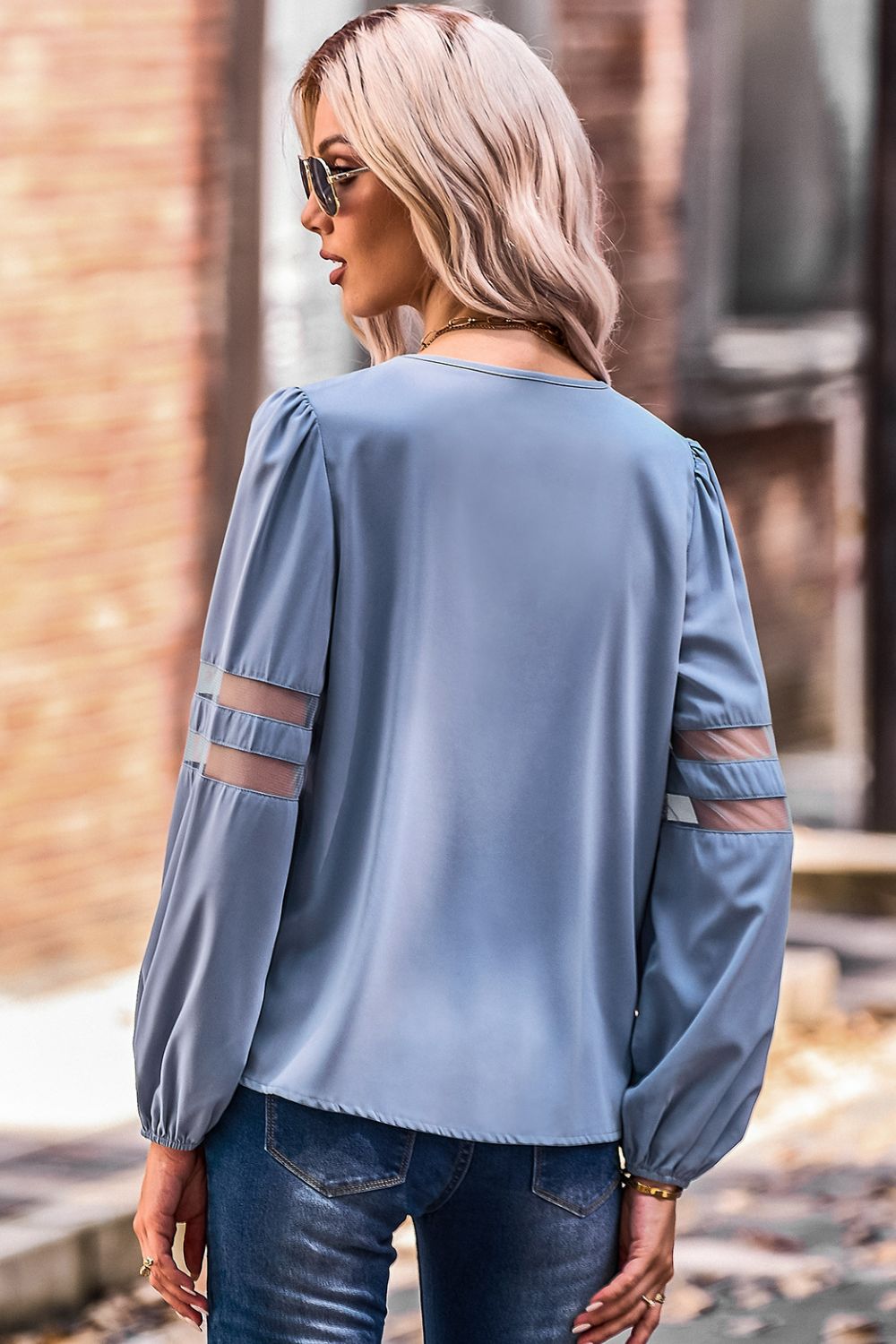 Zip Up V-Neck Puff Sleeve Top