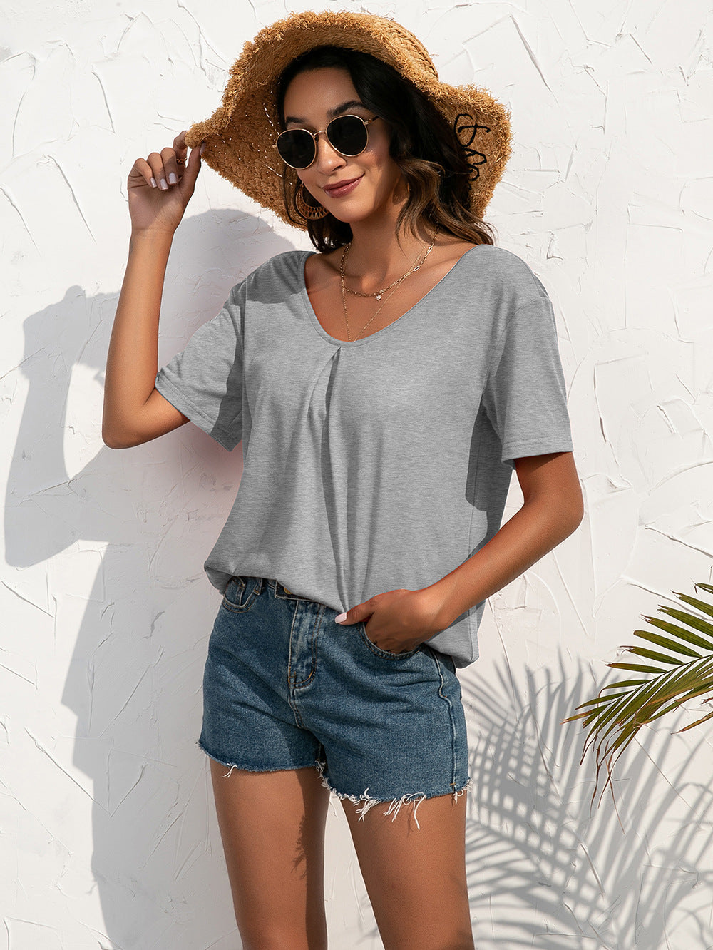 Lace Spliced Round Neck Tee