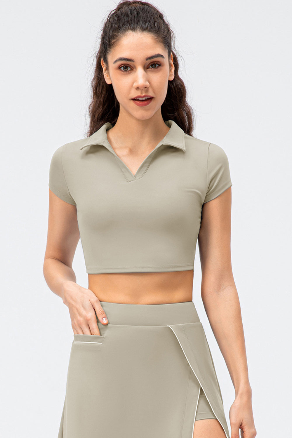 Cropped Short Sleeve Collared Yoga Top