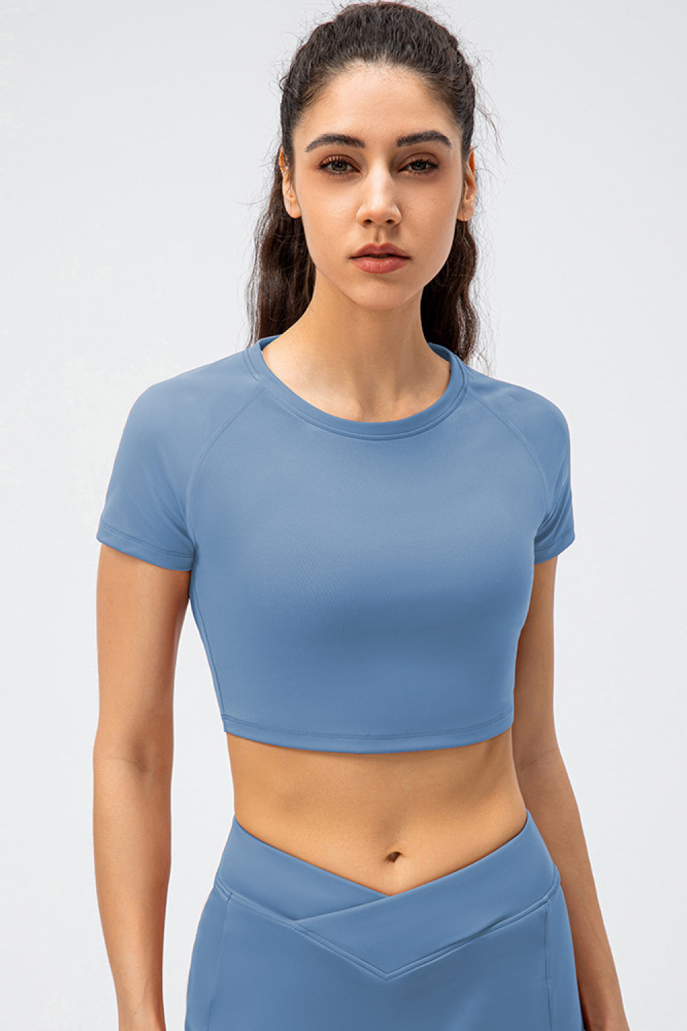 Cropped Raglan Sleeve Yoga Top